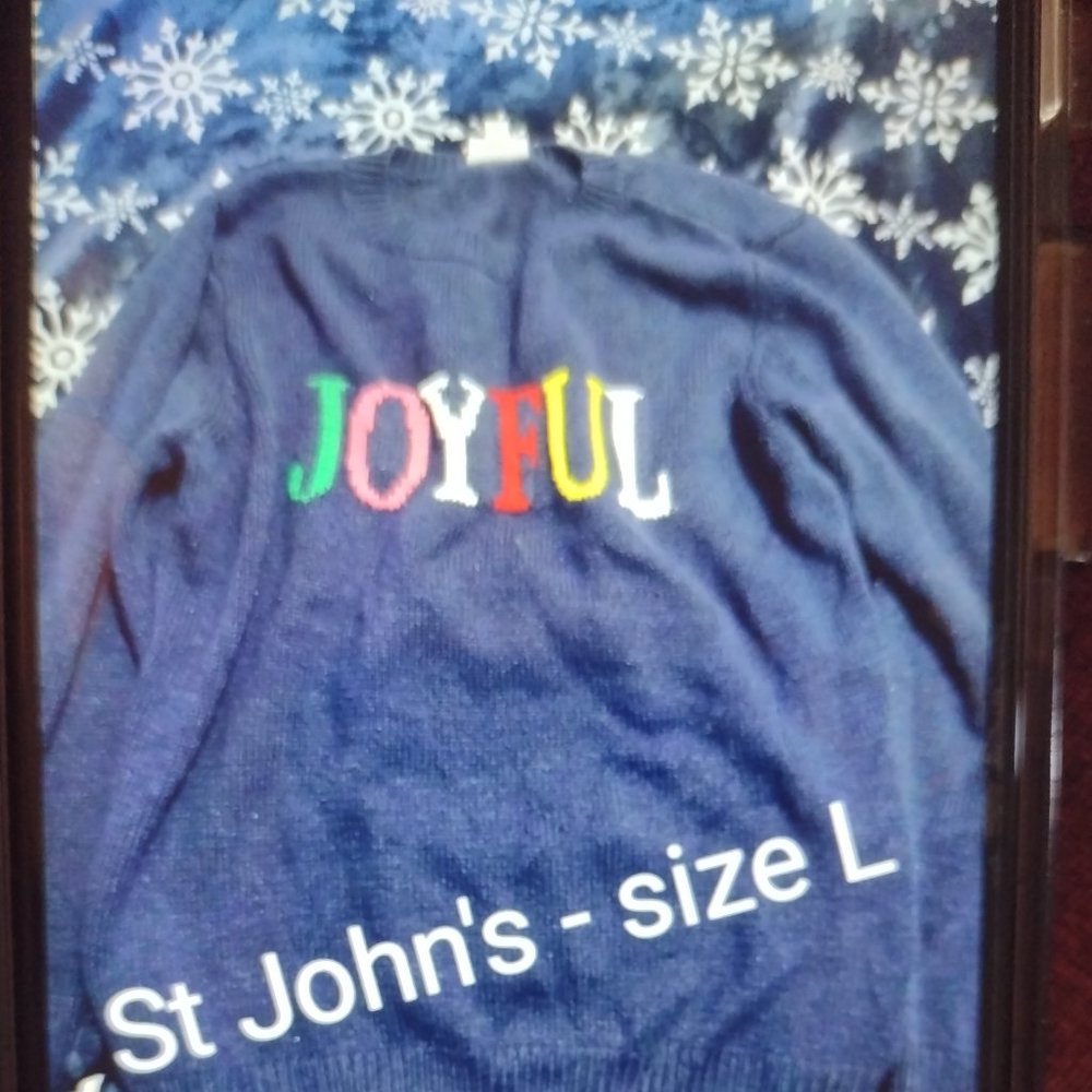 Women's sweater
